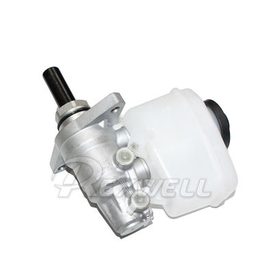 Land Cruiser Toyota Auto Parts Universal Brake Master Cylinder 47028-60010 47028-60030 GRJ120 GRJ125
